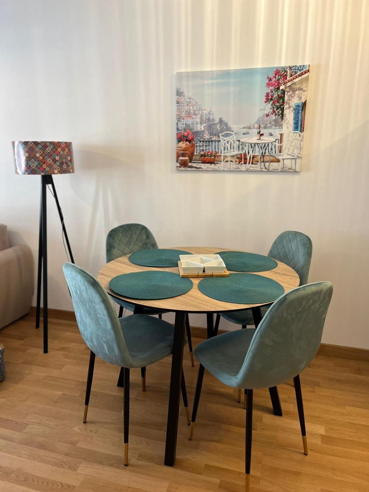 Kara Becici Apartamento Budva Exterior foto
