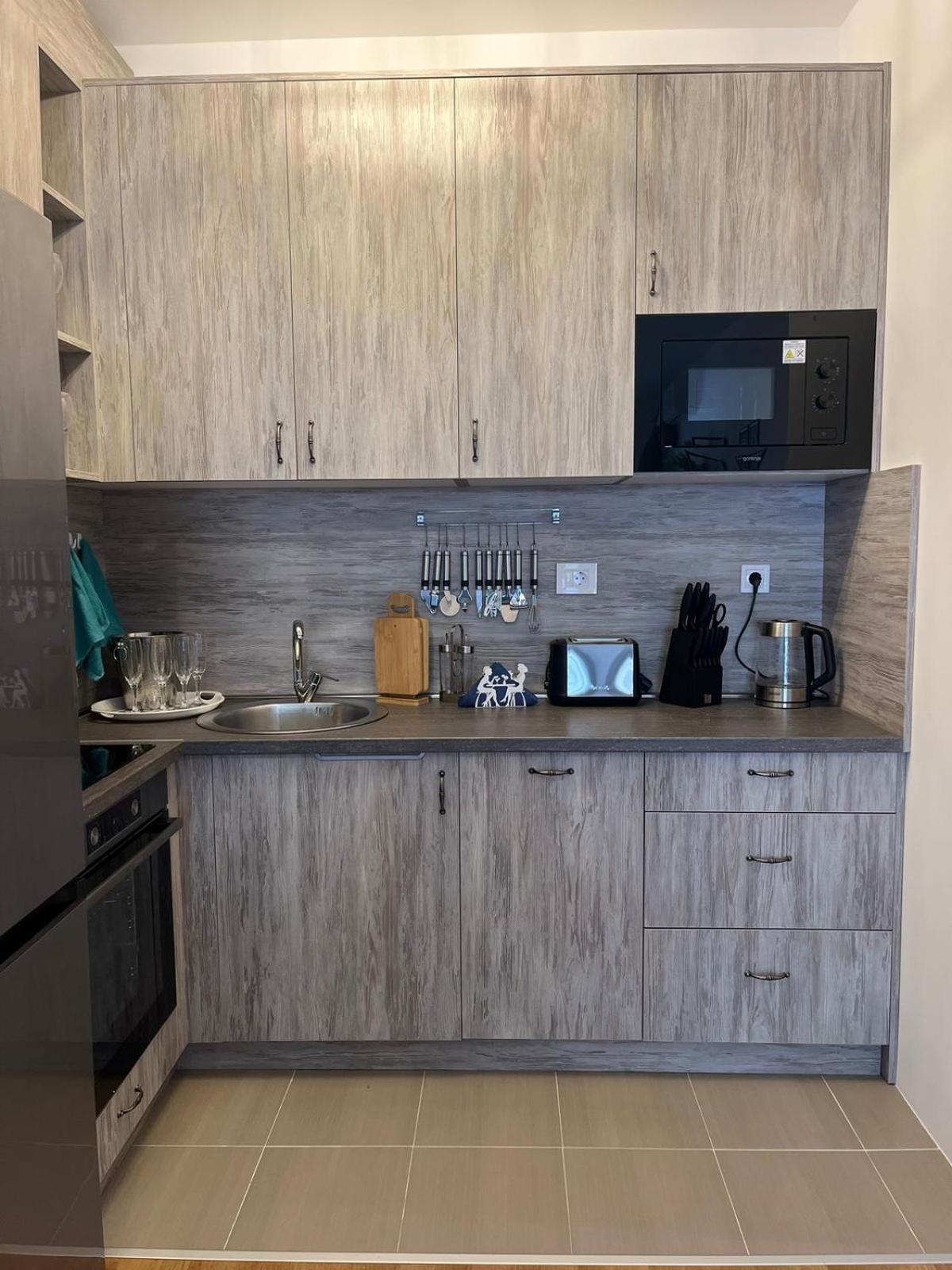 Kara Becici Apartamento Budva Exterior foto