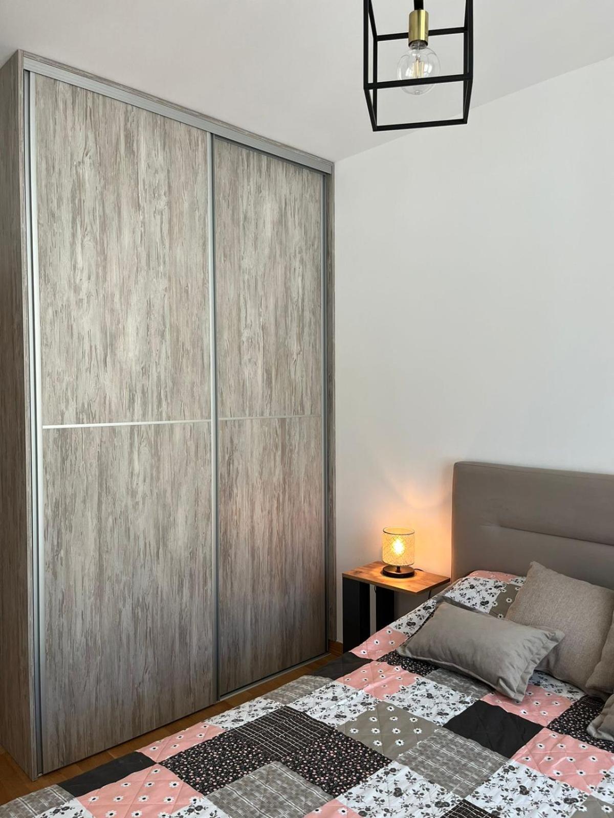 Kara Becici Apartamento Budva Exterior foto